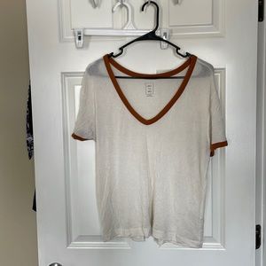 Offwhite/terracotta t-shirt. Oversized.